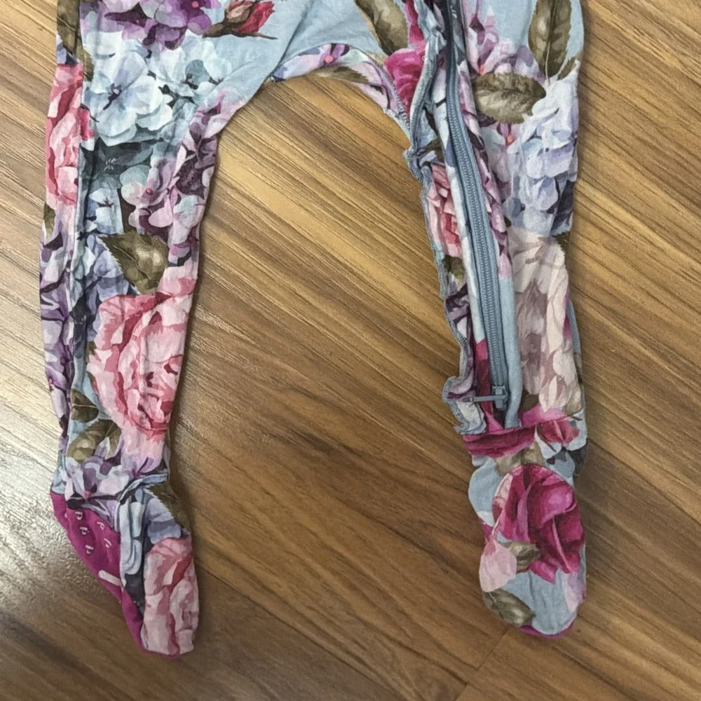 Posh Peanut baby Girls 3-6 Months Roses Floral Footed Sleeper Pajamas